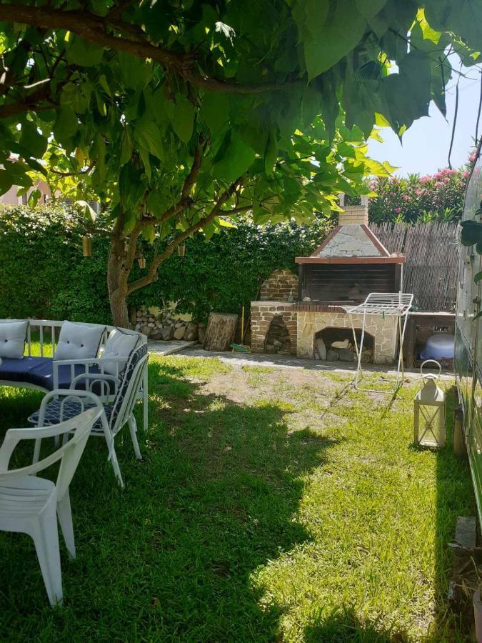 Villa Thodis Villa's *